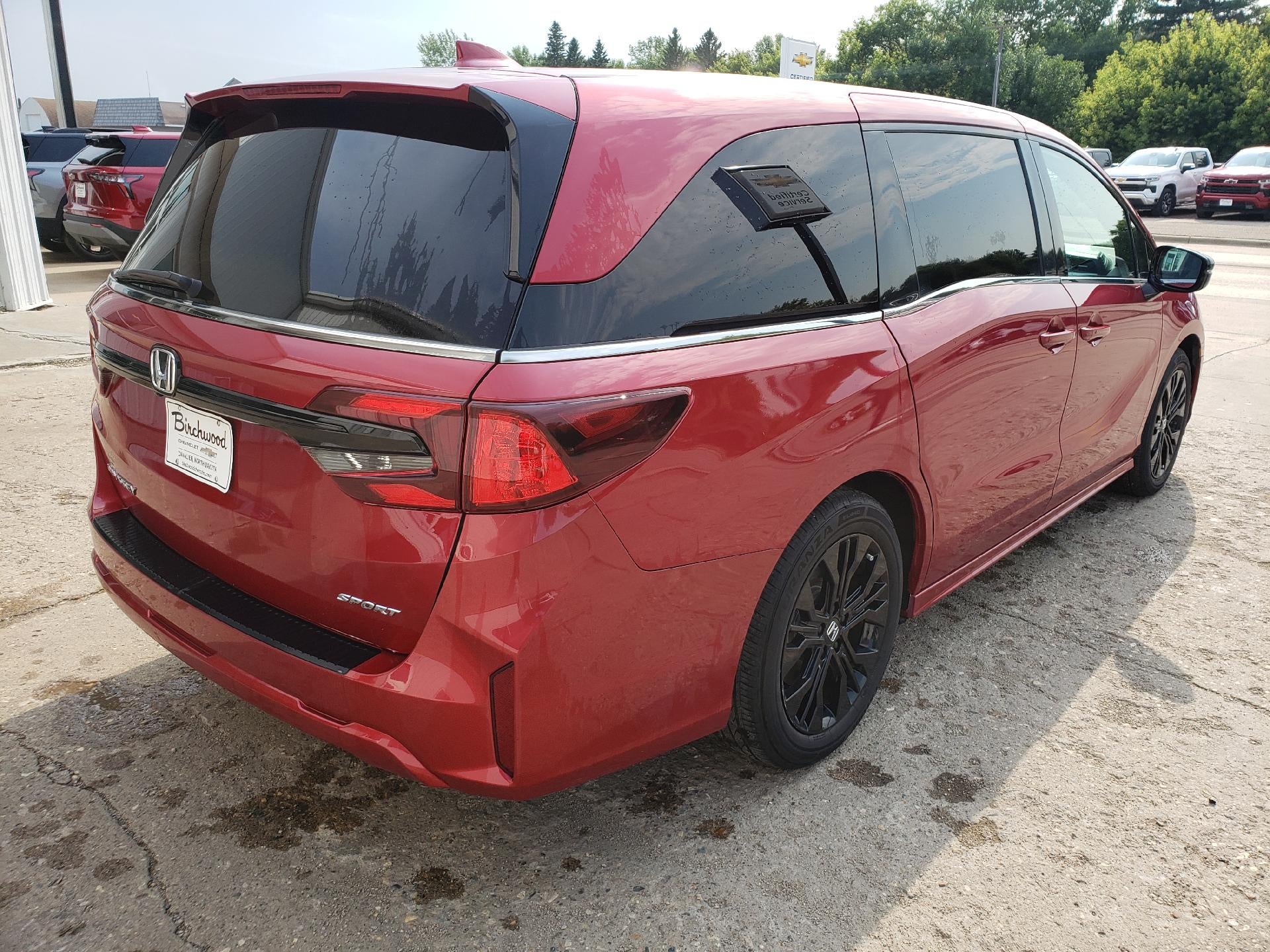 2025 Honda Odyssey — detail view